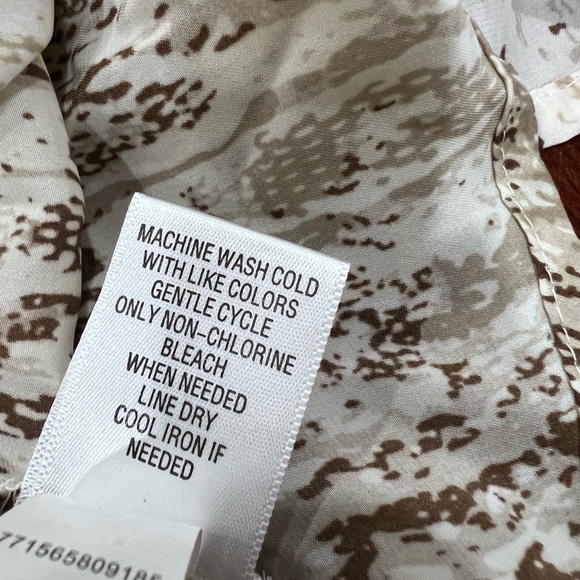 Apt.9 Animal print top ( L ) - Picture 4 of 6